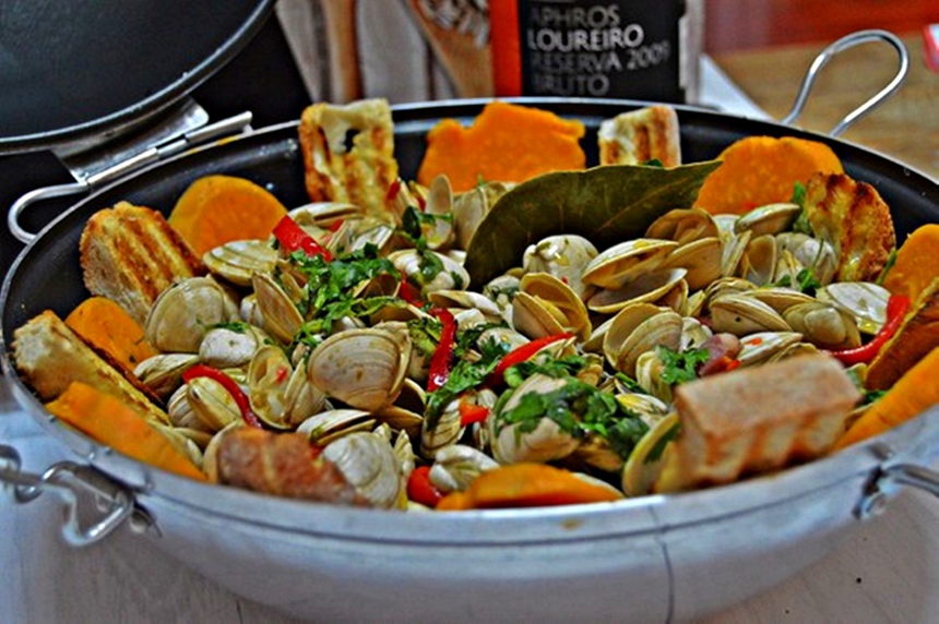 amêijoas na cataplana