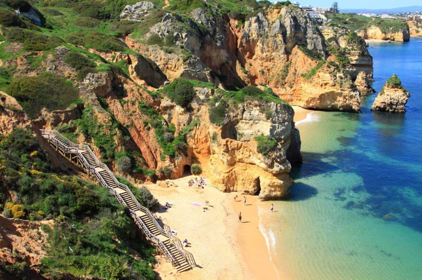 3-Camilo-beach-above-with-stairs