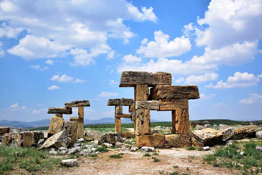 Ulubey Blaundus Ancient City_860x573